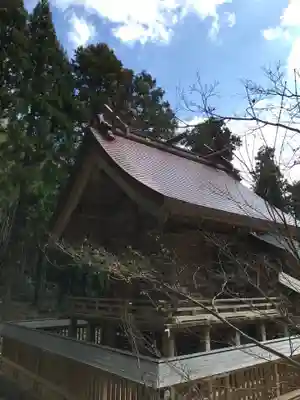 秋鹿神社の本殿・本堂
