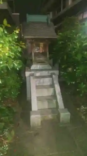 稲荷大明神の本殿・本堂