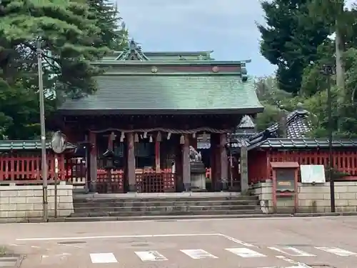 尾崎神社の山門