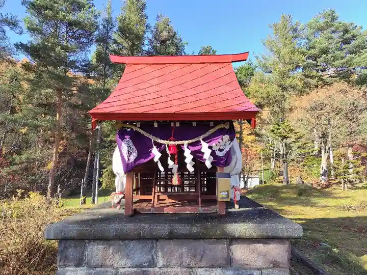 中富良野神社の末社・摂社