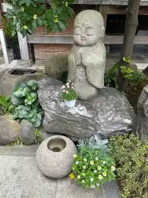 天眼寺の{uncategorized: "未分類", other: "その他", undefined: "問題あり", building: "その他建物", grave: "お墓", sacred_gate: "鳥居", guardian: "狛犬", statue: "像", buddha: "仏像", history: "歴史", nature: "自然", garden: "庭園", animal: "動物", pagoda: "塔", temizu: "手水舎", mountain_gate: "山門・神門", sanctuary: "本殿・本堂", subordinate: "末社・摂社", art: "芸術", scenery: "景色", jizo: "地蔵", ema: "絵馬", goshuin: "御朱印", omikuji: "おみくじ", items: "授与品その他", amulet: "お守り", goshuincho: "御朱印帳", eats: "食事", festival: "お祭り", votive_dance: "神楽", shichigosan: "七五三参", wedding: "結婚式", experience: "体験その他", initially: "初詣", around: "周辺", anti_infection: "感染症対策"}