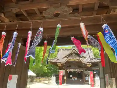 三津厳島神社の山門・神門