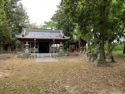 若一神社の本殿・本堂