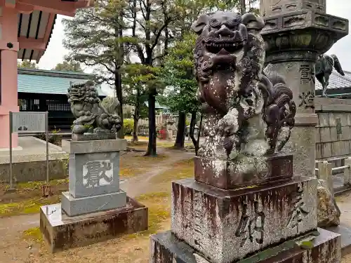 大神神社（花池）の狛犬