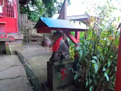 稲荷神社の狛犬