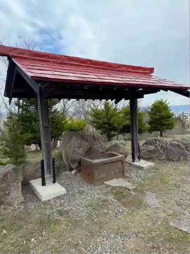中富良野神社の手水舎