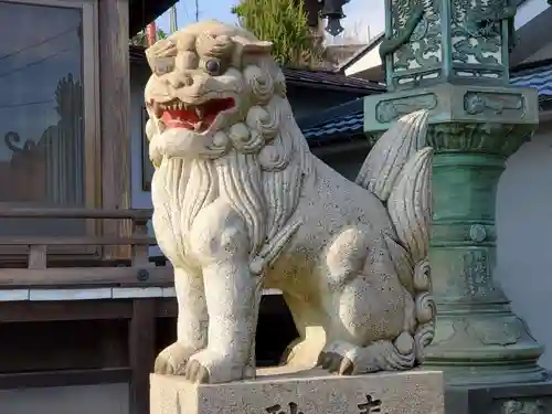 大元神社の狛犬