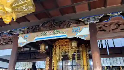 自性院の本殿・本堂