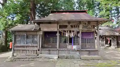宇那禰神社の本殿・本堂
