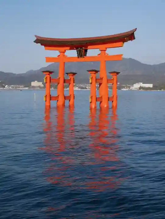 厳島神社(広島県)