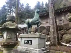 岡太神社・大瀧神社の狛犬