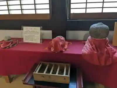 吸湖山　青岸寺の地蔵