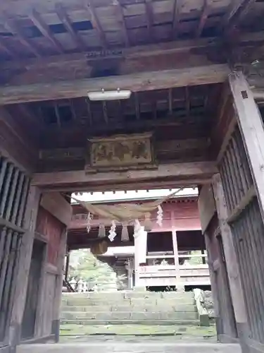 田村神社の山門・神門