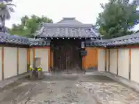妙聴寺の山門・神門