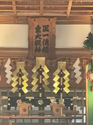 伊奈冨神社の本殿・本堂