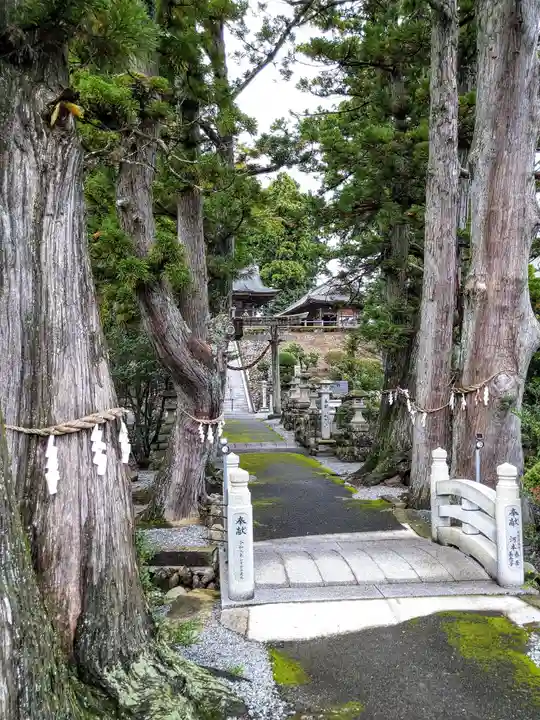 相馬太田神社の庭園