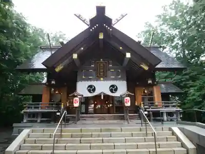 旭川神社の本殿・本堂
