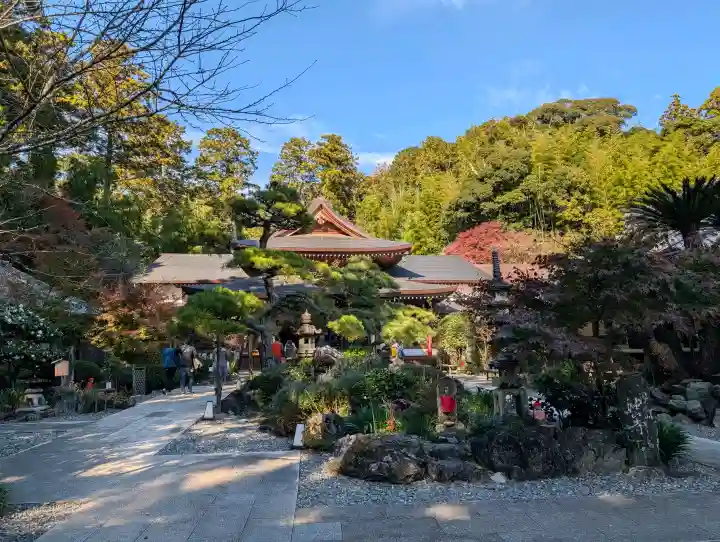 目の霊山 油山寺の{uncategorized: "未分類", other: "その他", undefined: "問題あり", building: "その他建物", grave: "お墓", sacred_gate: "鳥居", guardian: "狛犬", statue: "像", buddha: "仏像", history: "歴史", nature: "自然", garden: "庭園", animal: "動物", pagoda: "塔", temizu: "手水舎", mountain_gate: "山門・神門", sanctuary: "本殿・本堂", subordinate: "末社・摂社", art: "芸術", scenery: "景色", jizo: "地蔵", ema: "絵馬", goshuin: "御朱印", omikuji: "おみくじ", items: "授与品その他", amulet: "お守り", goshuincho: "御朱印帳", eats: "食事", festival: "お祭り", votive_dance: "神楽", shichigosan: "七五三参", wedding: "結婚式", experience: "体験その他", initially: "初詣", around: "周辺", anti_infection: "感染症対策"}