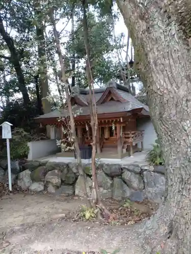 新熊野神社の末社・摂社