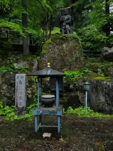 金剛山瑞峯寺(金剛不動尊) の庭園