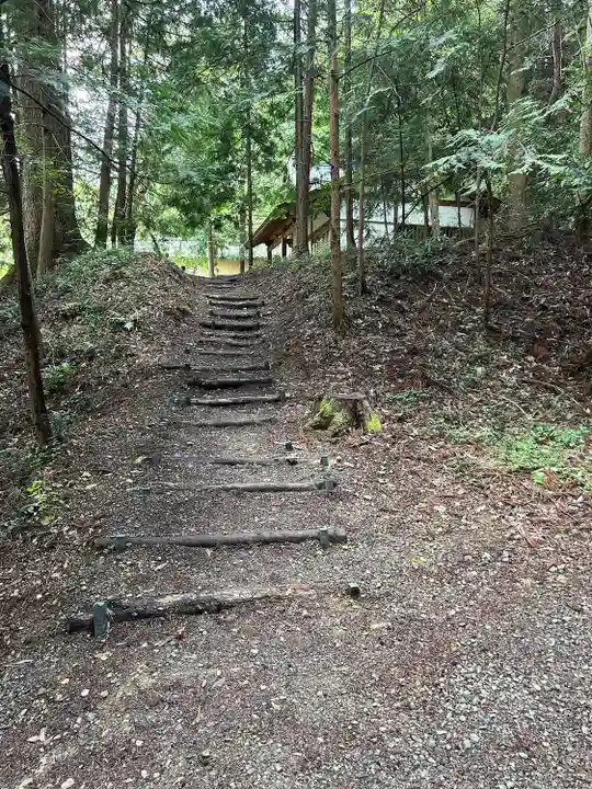 為朝神社(山梨県)