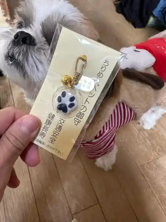 小野八幡神社の{uncategorized: "未分類", other: "その他", undefined: "問題あり", building: "その他建物", grave: "お墓", sacred_gate: "鳥居", guardian: "狛犬", statue: "像", buddha: "仏像", history: "歴史", nature: "自然", garden: "庭園", animal: "動物", pagoda: "塔", temizu: "手水舎", mountain_gate: "山門・神門", sanctuary: "本殿・本堂", subordinate: "末社・摂社", art: "芸術", scenery: "景色", jizo: "地蔵", ema: "絵馬", goshuin: "御朱印", omikuji: "おみくじ", items: "授与品その他", amulet: "お守り", goshuincho: "御朱印帳", eats: "食事", festival: "お祭り", votive_dance: "神楽", shichigosan: "七五三参", wedding: "結婚式", experience: "体験その他", initially: "初詣", around: "周辺", anti_infection: "感染症対策"}