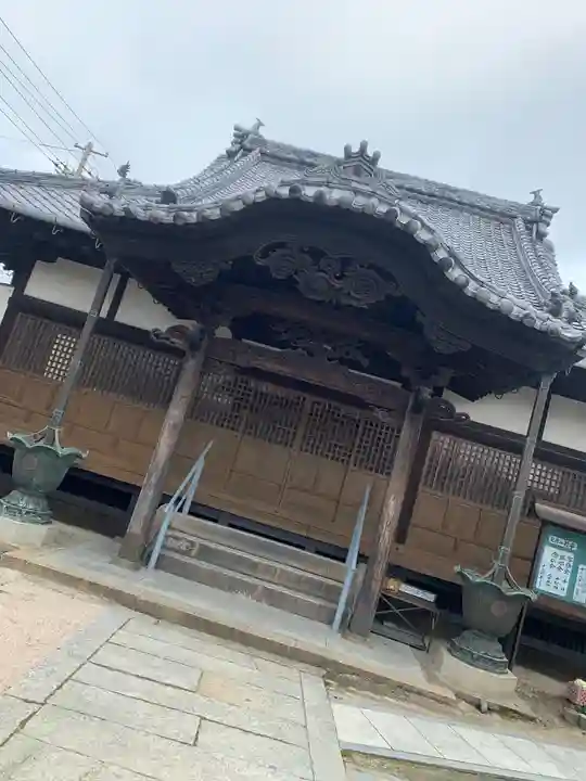 普門寺の本殿・本堂