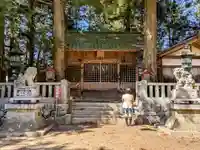 白髭神社の本殿・本堂