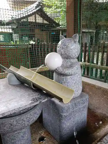 白山神社の手水