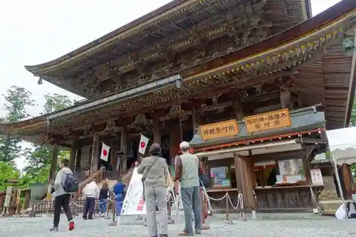 金峯山寺の本殿