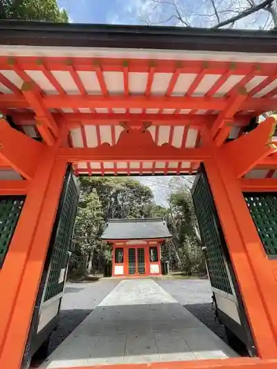 大尾神社の山門
