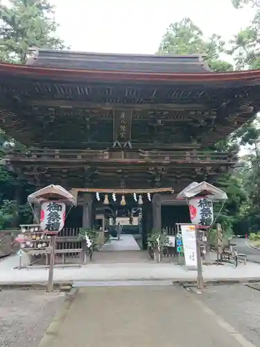 府八幡宮の山門・神門