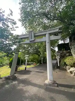 宗教法人小嶺宮地嶽神社の鳥居