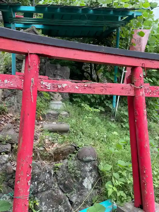 西森稲荷大明神(神奈川県)