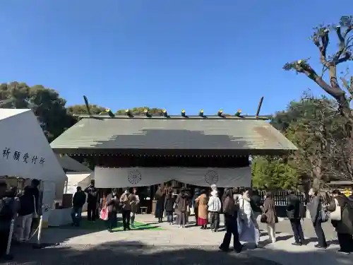 阿佐ヶ谷神明宮の{uncategorized: "未分類", other: "その他", undefined: "問題あり", building: "その他建物", grave: "お墓", sacred_gate: "鳥居", guardian: "狛犬", statue: "像", buddha: "仏像", history: "歴史", nature: "自然", garden: "庭園", animal: "動物", pagoda: "塔", temizu: "手水舎", mountain_gate: "山門・神門", sanctuary: "本殿・本堂", subordinate: "末社・摂社", art: "芸術", scenery: "景色", jizo: "地蔵", ema: "絵馬", goshuin: "御朱印", omikuji: "おみくじ", items: "授与品その他", amulet: "お守り", goshuincho: "御朱印帳", eats: "食事", festival: "お祭り", votive_dance: "神楽", shichigosan: "七五三参", wedding: "結婚式", experience: "体験その他", initially: "初詣", around: "周辺", anti_infection: "感染症対策"}