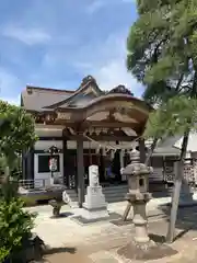 高靇神社の本殿