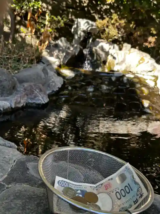 武州柿生琴平神社の{uncategorized: "未分類", other: "その他", undefined: "問題あり", building: "その他建物", grave: "お墓", sacred_gate: "鳥居", guardian: "狛犬", statue: "像", buddha: "仏像", history: "歴史", nature: "自然", garden: "庭園", animal: "動物", pagoda: "塔", temizu: "手水舎", mountain_gate: "山門・神門", sanctuary: "本殿・本堂", subordinate: "末社・摂社", art: "芸術", scenery: "景色", jizo: "地蔵", ema: "絵馬", goshuin: "御朱印", omikuji: "おみくじ", items: "授与品その他", amulet: "お守り", goshuincho: "御朱印帳", eats: "食事", festival: "お祭り", votive_dance: "神楽", shichigosan: "七五三参", wedding: "結婚式", experience: "体験その他", initially: "初詣", around: "周辺", anti_infection: "感染症対策"}