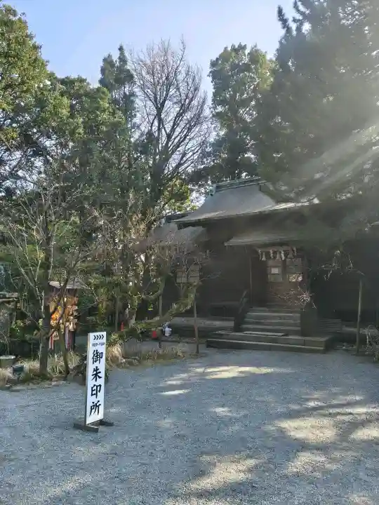 報徳二宮神社の{uncategorized: "未分類", other: "その他", undefined: "問題あり", building: "その他建物", grave: "お墓", sacred_gate: "鳥居", guardian: "狛犬", statue: "像", buddha: "仏像", history: "歴史", nature: "自然", garden: "庭園", animal: "動物", pagoda: "塔", temizu: "手水舎", mountain_gate: "山門・神門", sanctuary: "本殿・本堂", subordinate: "末社・摂社", art: "芸術", scenery: "景色", jizo: "地蔵", ema: "絵馬", goshuin: "御朱印", omikuji: "おみくじ", items: "授与品その他", amulet: "お守り", goshuincho: "御朱印帳", eats: "食事", festival: "お祭り", votive_dance: "神楽", shichigosan: "七五三参", wedding: "結婚式", experience: "体験その他", initially: "初詣", around: "周辺", anti_infection: "感染症対策"}