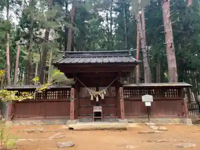 土津神社奥之院の{uncategorized: "未分類", other: "その他", undefined: "問題あり", building: "その他建物", grave: "お墓", sacred_gate: "鳥居", guardian: "狛犬", statue: "像", buddha: "仏像", history: "歴史", nature: "自然", garden: "庭園", animal: "動物", pagoda: "塔", temizu: "手水舎", mountain_gate: "山門・神門", sanctuary: "本殿・本堂", subordinate: "末社・摂社", art: "芸術", scenery: "景色", jizo: "地蔵", ema: "絵馬", goshuin: "御朱印", omikuji: "おみくじ", items: "授与品その他", amulet: "お守り", goshuincho: "御朱印帳", eats: "食事", festival: "お祭り", votive_dance: "神楽", shichigosan: "七五三参", wedding: "結婚式", experience: "体験その他", initially: "初詣", around: "周辺", anti_infection: "感染症対策"}