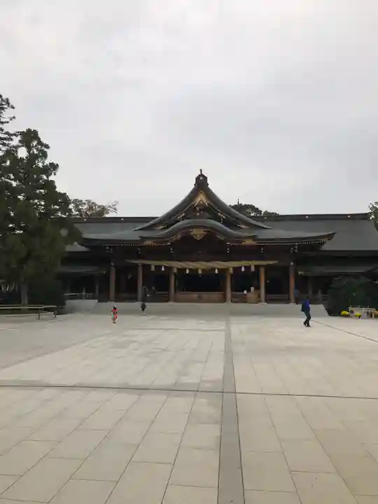 寒川神社の本殿・本堂