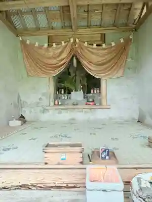 灌頂ヶ滝不動明王の本殿・本堂