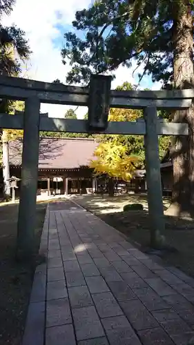 鎮守府八幡宮の鳥居
