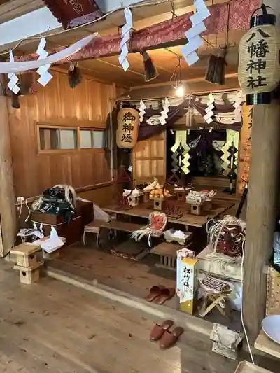 元和八幡神社の本殿