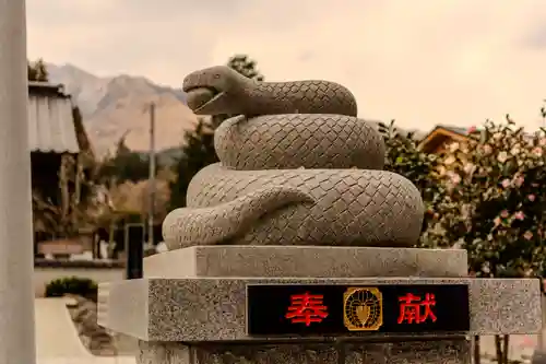 阿蘇白水龍神權現～白蛇神社～(熊本県)