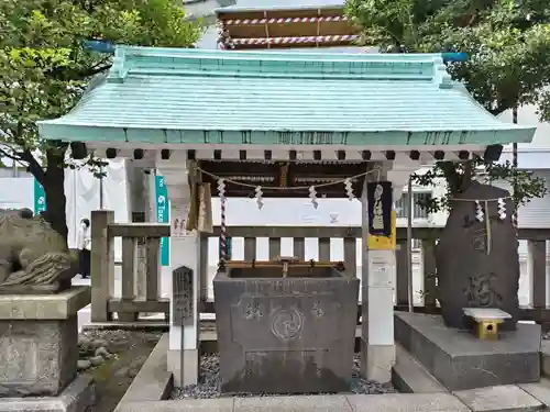 椙森神社の手水