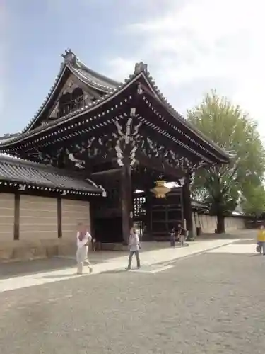 本願寺（西本願寺）の山門