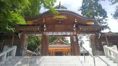 高麗神社の山門・神門