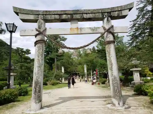 吉香神社の鳥居