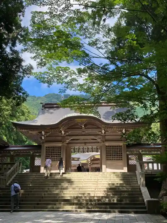 彌彦神社(新潟県)