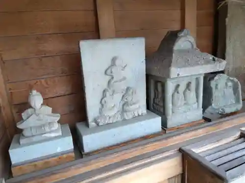 長田神社の{uncategorized: "未分類", other: "その他", undefined: "問題あり", building: "その他建物", grave: "お墓", sacred_gate: "鳥居", guardian: "狛犬", statue: "像", buddha: "仏像", history: "歴史", nature: "自然", garden: "庭園", animal: "動物", pagoda: "塔", temizu: "手水舎", mountain_gate: "山門・神門", sanctuary: "本殿・本堂", subordinate: "末社・摂社", art: "芸術", scenery: "景色", jizo: "地蔵", ema: "絵馬", goshuin: "御朱印", omikuji: "おみくじ", items: "授与品その他", amulet: "お守り", goshuincho: "御朱印帳", eats: "食事", festival: "お祭り", votive_dance: "神楽", shichigosan: "七五三参", wedding: "結婚式", experience: "体験その他", initially: "初詣", around: "周辺", anti_infection: "感染症対策"}